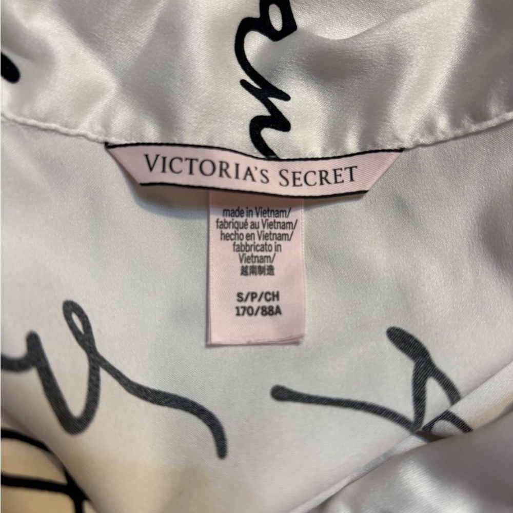 Victoria's Secret Nightgown Small White Satin Long Pajama Shirt Black Script - Picture 10 of 13